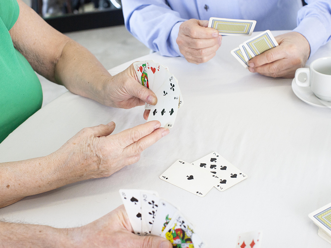 トランプ＆オセロ会イメージ